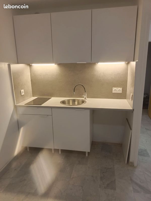 Appartement à louer, 19m², Sète