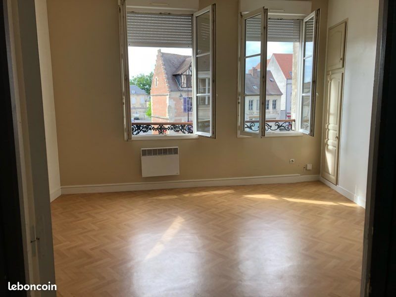 Appartement à louer, 32m², Compiègne