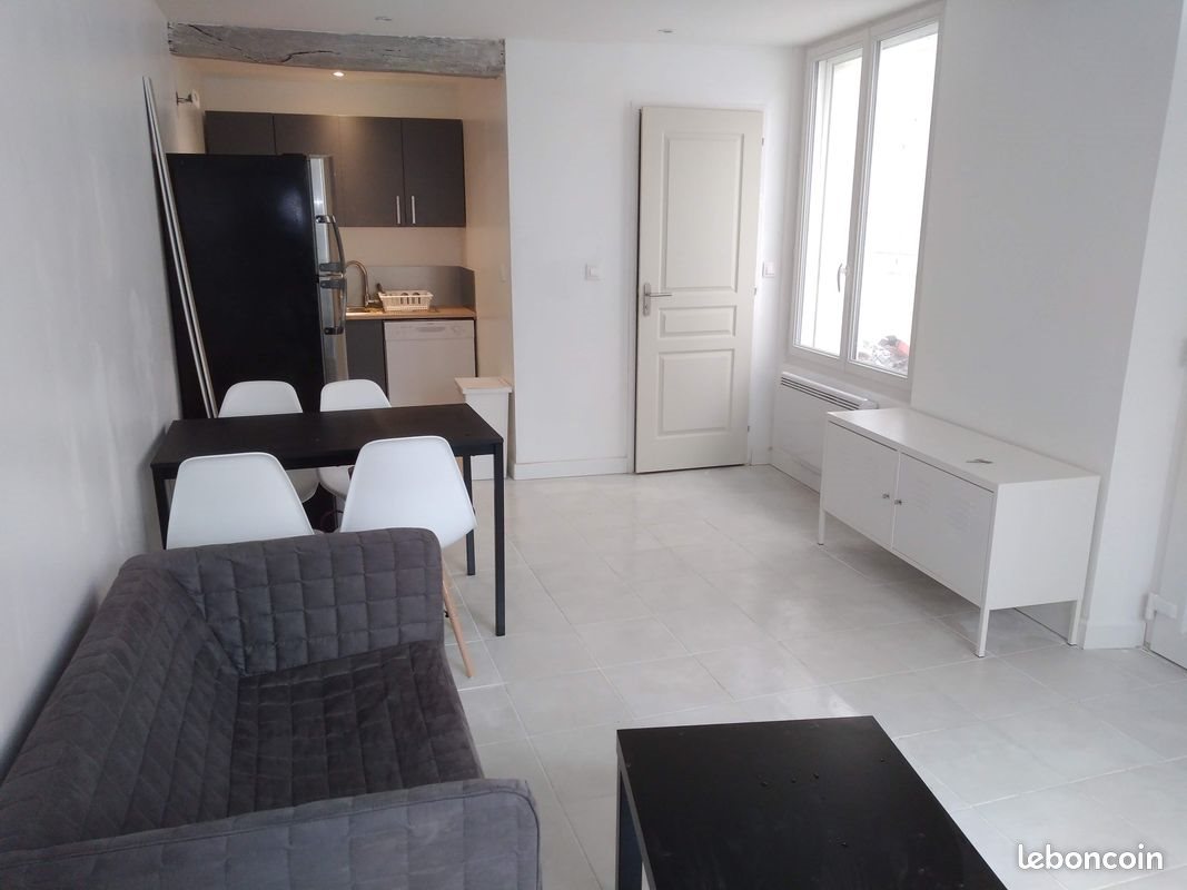 Appartement à louer, 34m², Courthézon