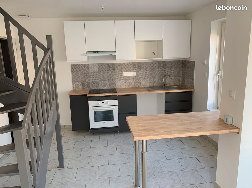 Maison à louer, 66m², Homblières