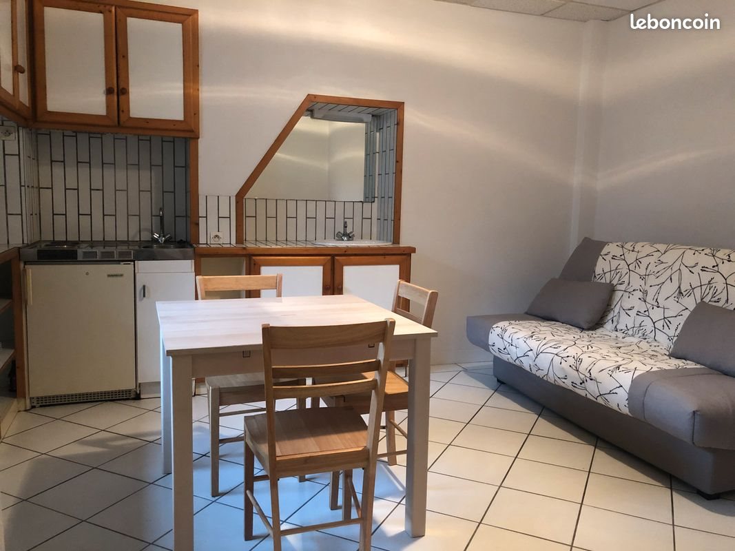Appartement à louer, 16m², Pau