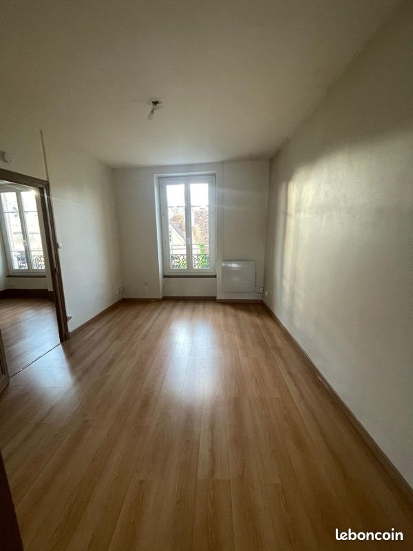 Appartement à louer, 40m², Charolles