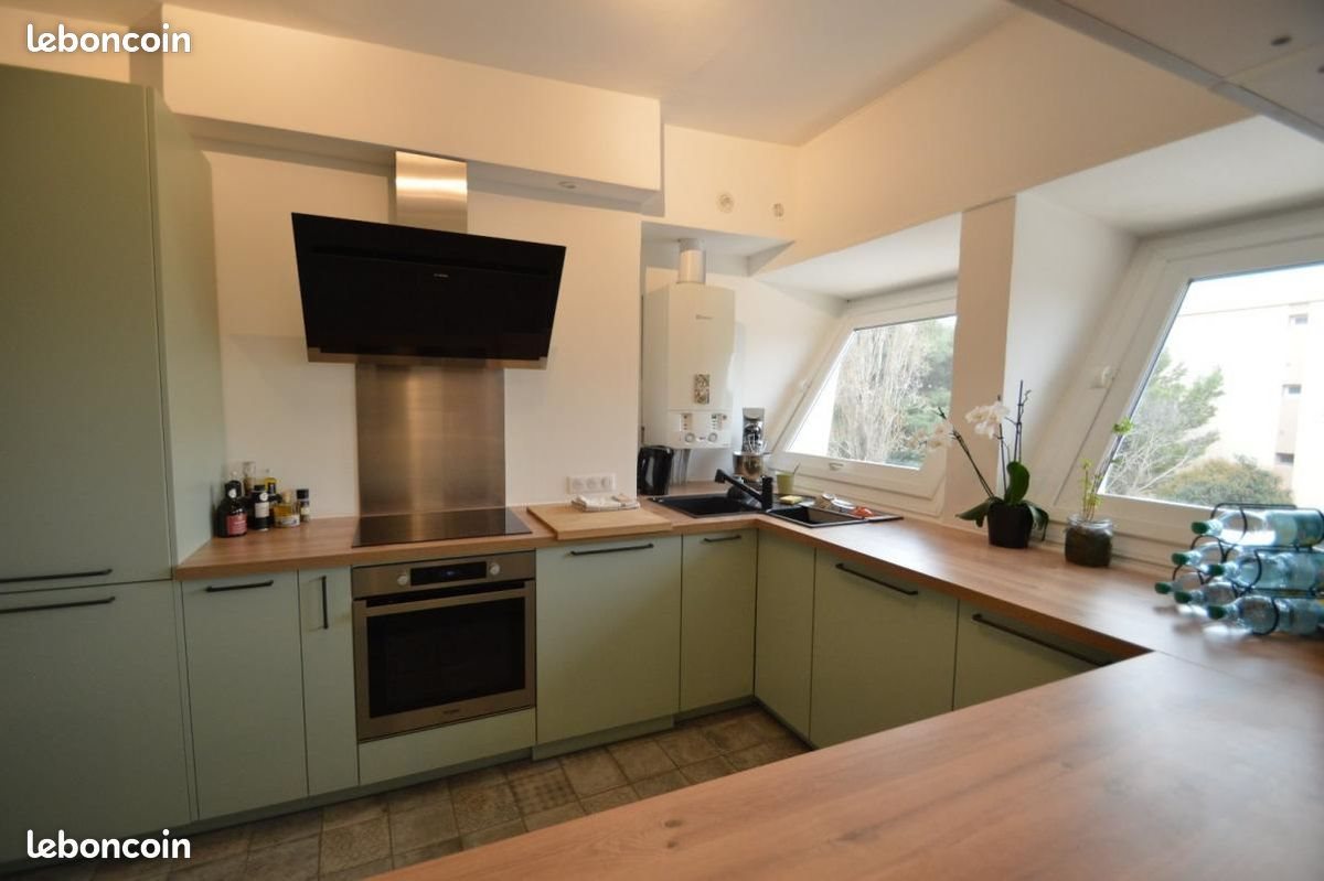 Appartement à louer, 94m², Béziers