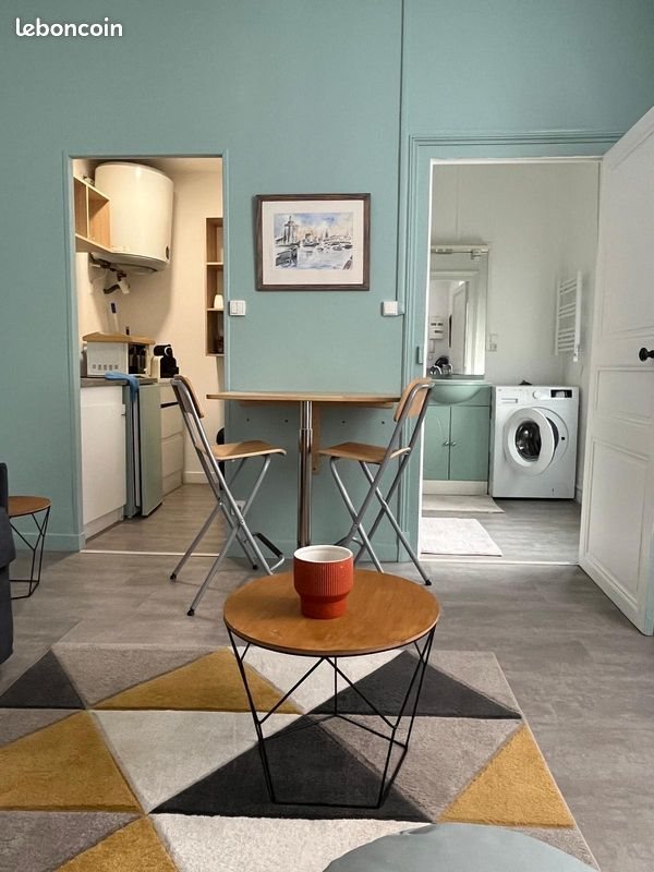 Appartement à louer, 22m², Rochefort