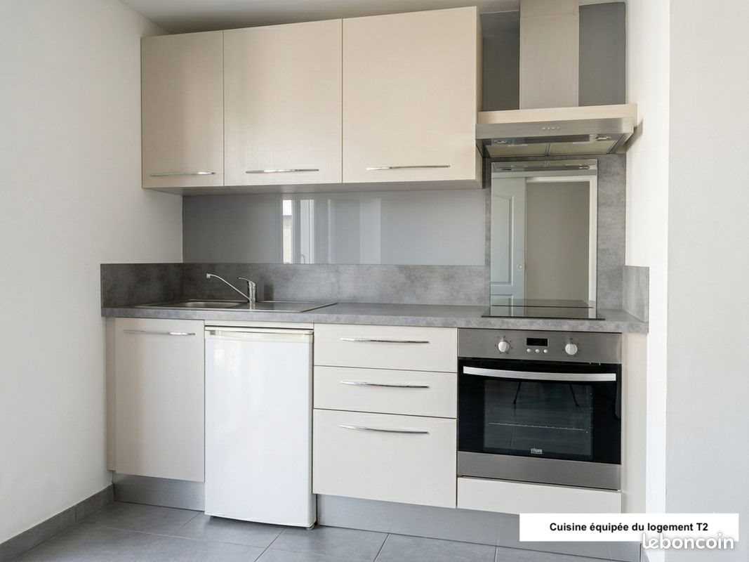 Maison à louer, 30m², Aubenas