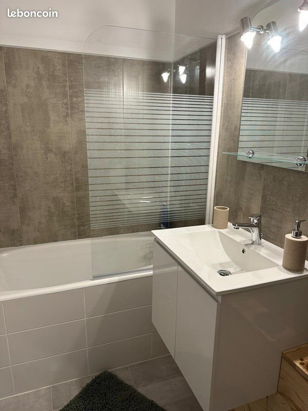Appartement à louer, 42m², Saint-Martin-d'Hères