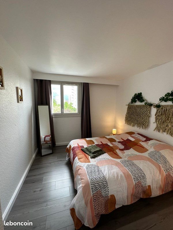 Appartement à louer, 42m², Saint-Martin-d'Hères