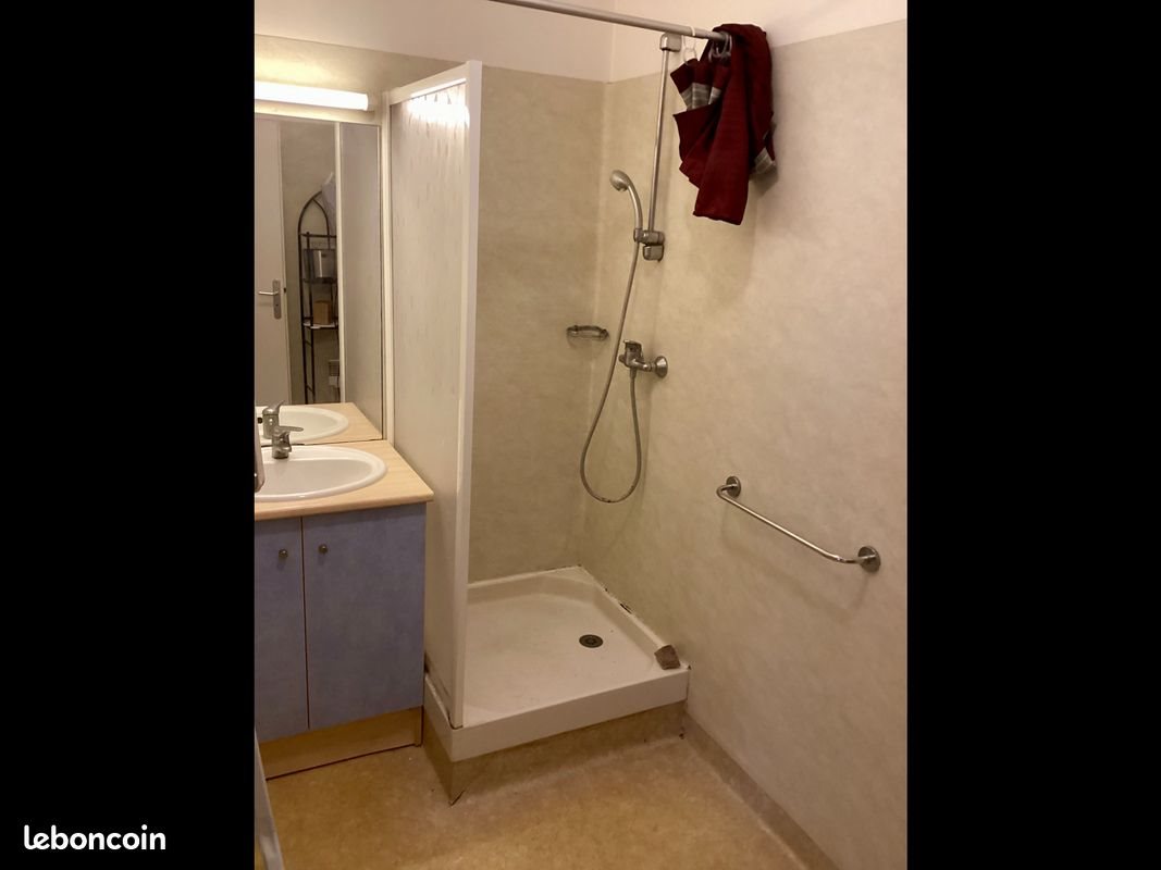 Appartement à louer, 34m², Rochefort