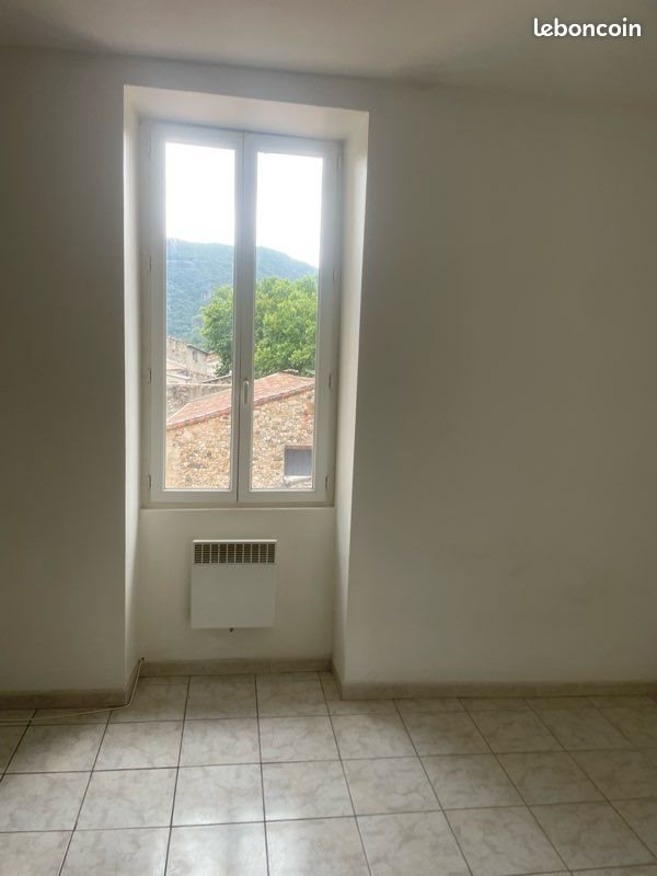 Appartement à louer, 70m², Lodève