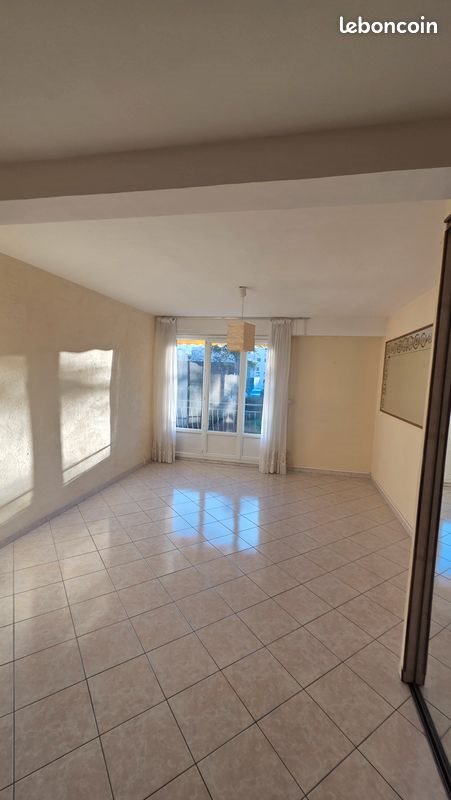Appartement à vendre, 65m², Talant