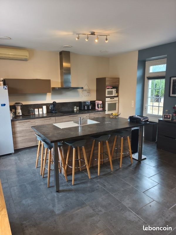 Maison à vendre, 140m², Allouis