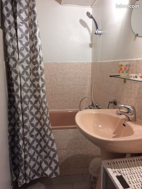 Appartement à louer, 20m², Saint-Cyr-l'Ecole