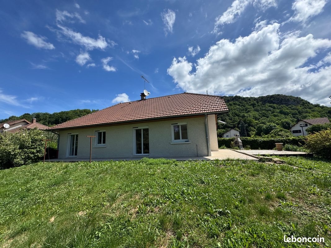 Maison à vendre, 100m², Moirans-en-Montagne