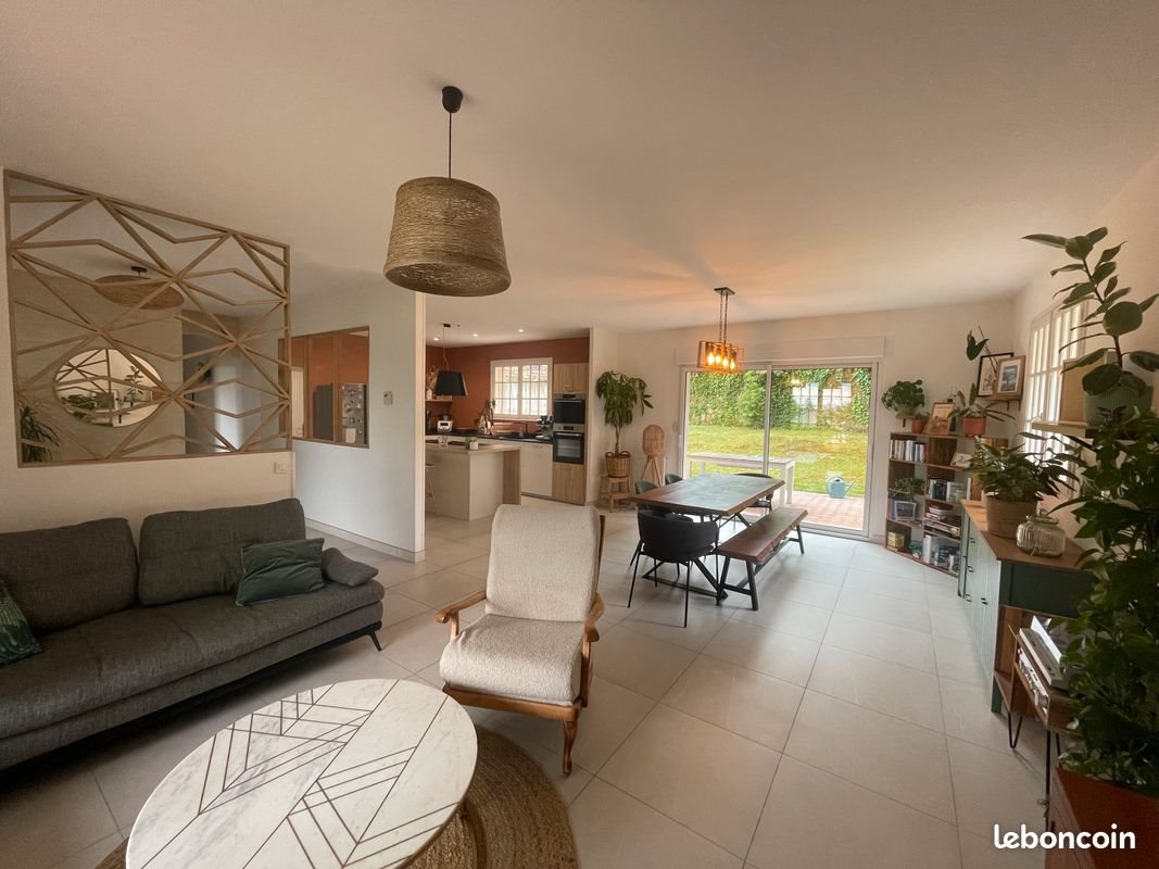 Maison à louer, 120m², Cubzac-les-Ponts