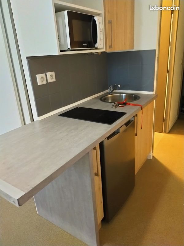Appartement à louer, 19m², Pau