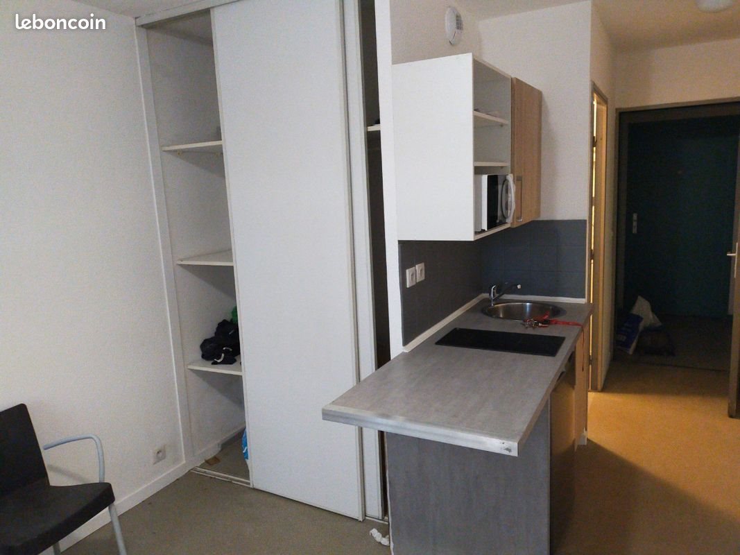 Appartement à louer, 19m², Pau