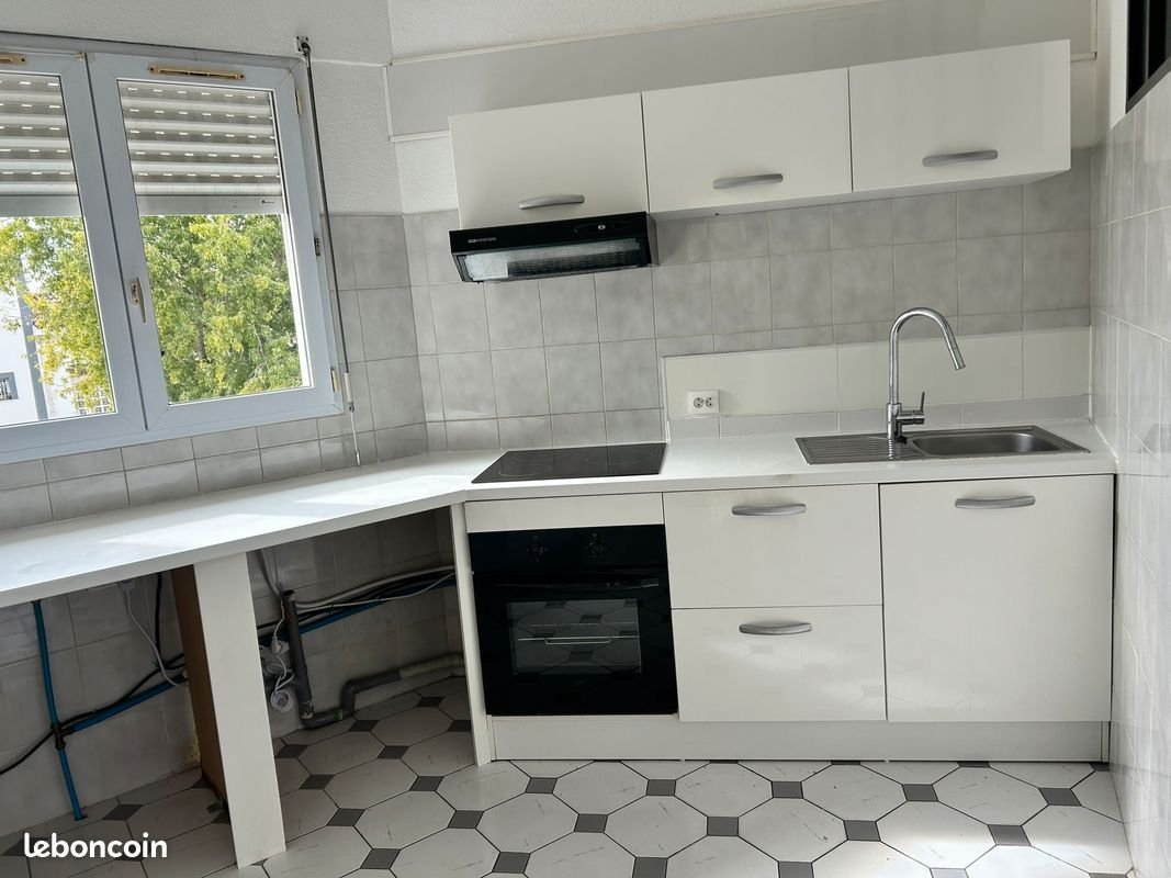 Appartement à louer, 76m², Mérignac