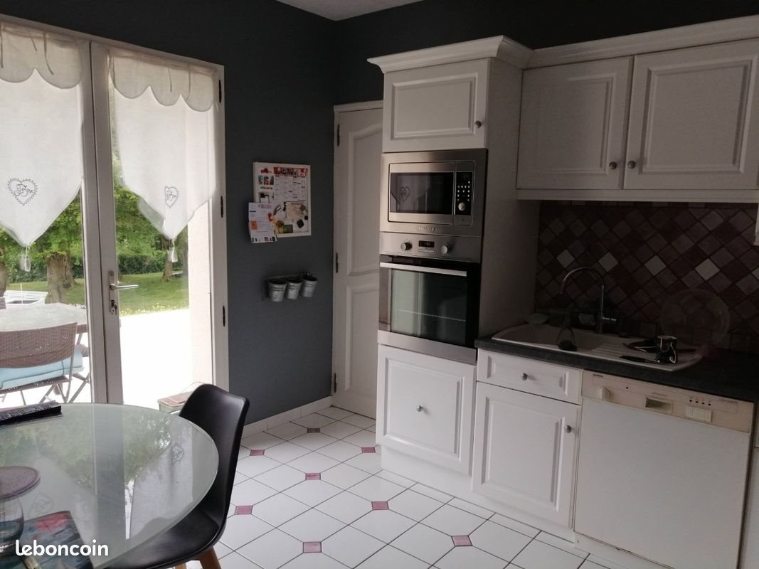 Maison à vendre, 136m², Saint-Eloi