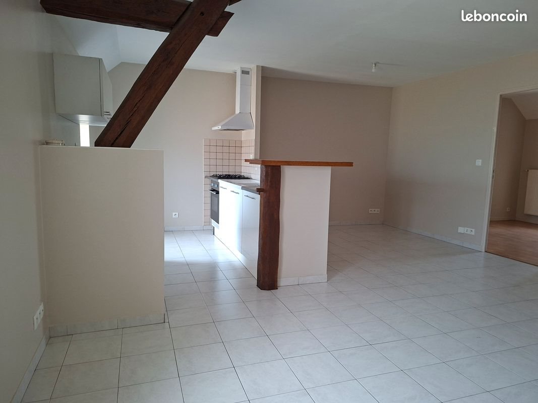 Appartement à louer, 49m², Fleury-la-Vallée