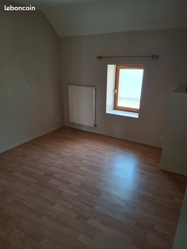 Appartement à louer, 49m², Fleury-la-Vallée
