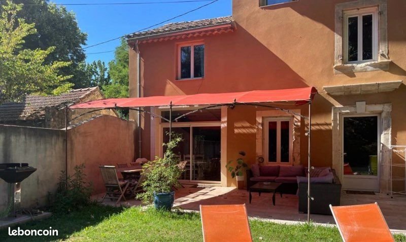Maison à louer, 150m², Cabannes