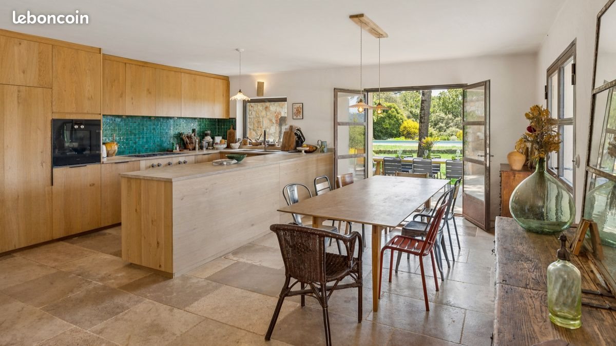 Maison à vendre, 177m², Bargemon