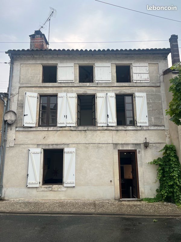Maison à louer, 90m², Jarnac