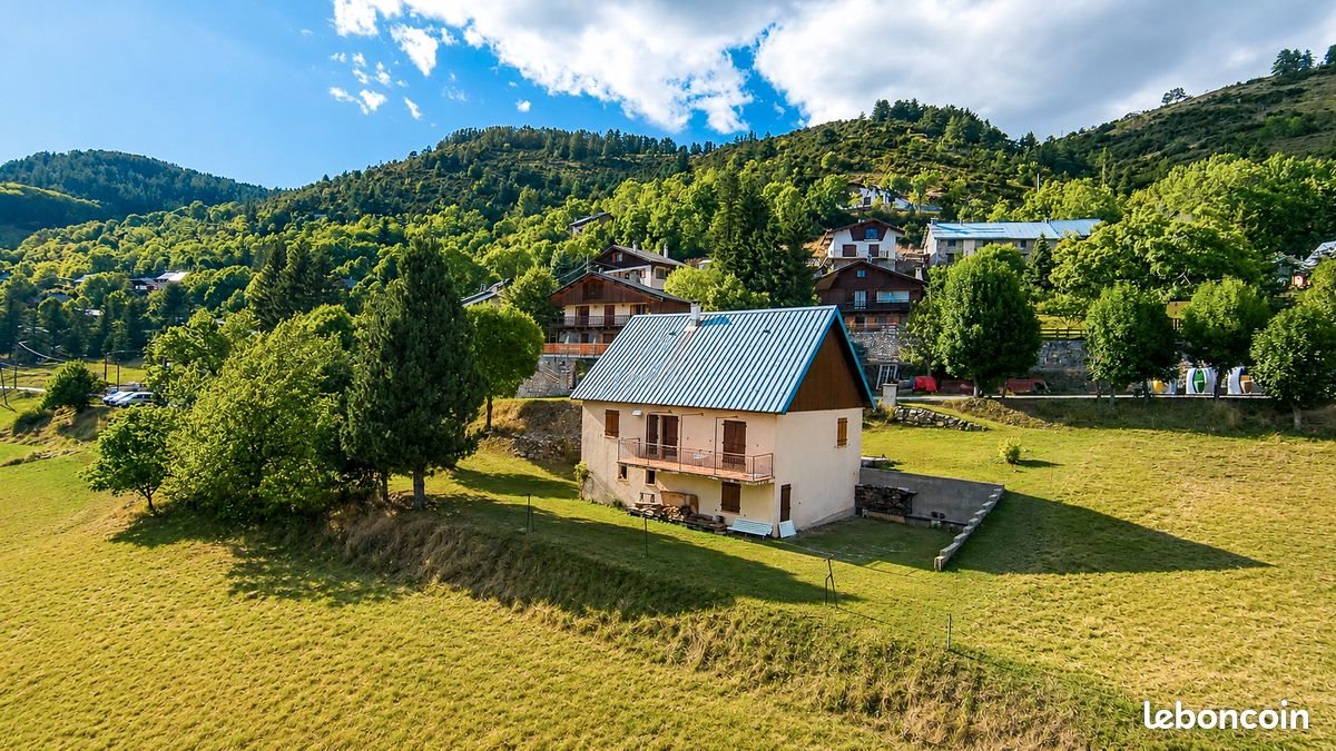 Maison à vendre, 200m², Beuil