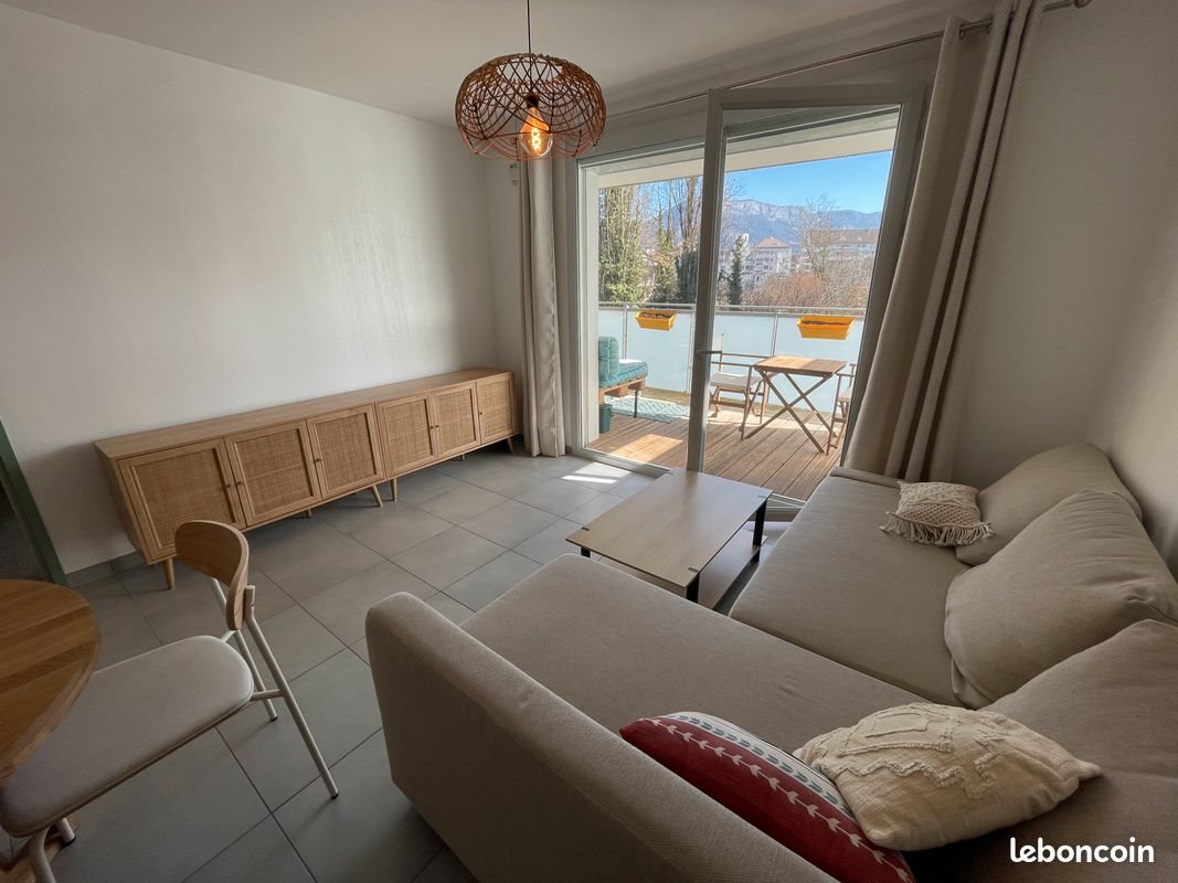 Appartement à louer, 43m², Cran-Gevrier