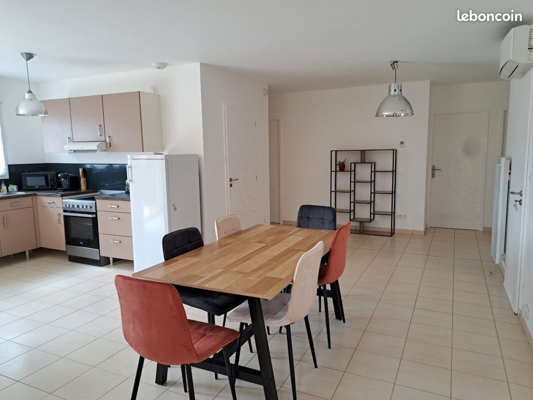 Maison à louer, 92m², Montamisé
