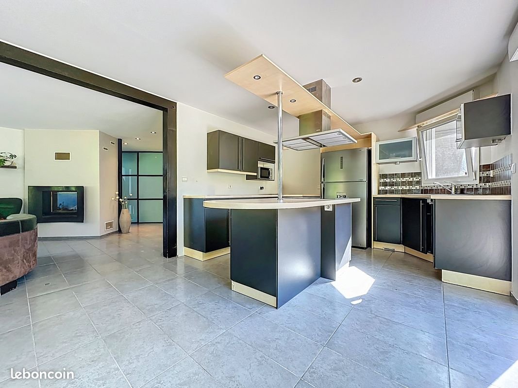 Maison à louer, 140m², Saint-Paul-en-Chablais