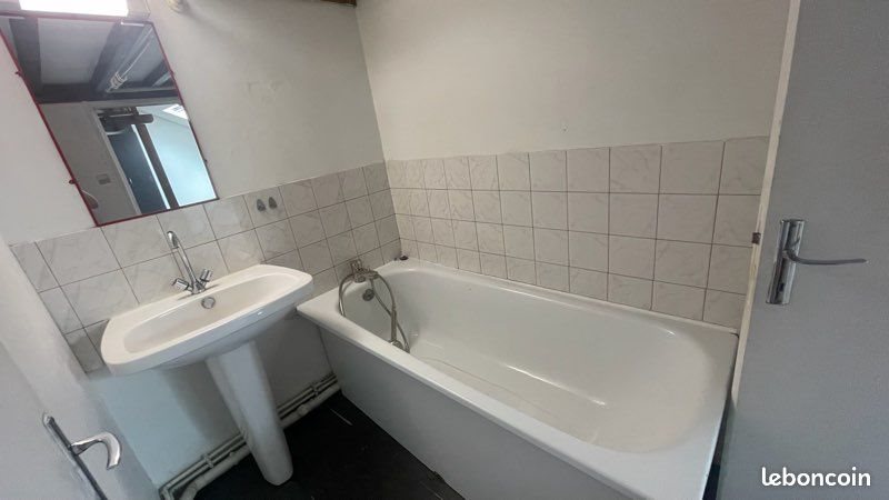 Appartement à louer, 28m², Lille