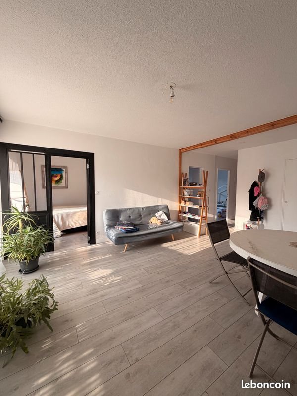Appartement à vendre, 79m², Mérignac
