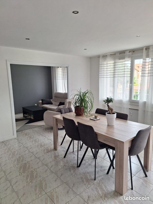 Appartement à louer, 90m², Le Coteau