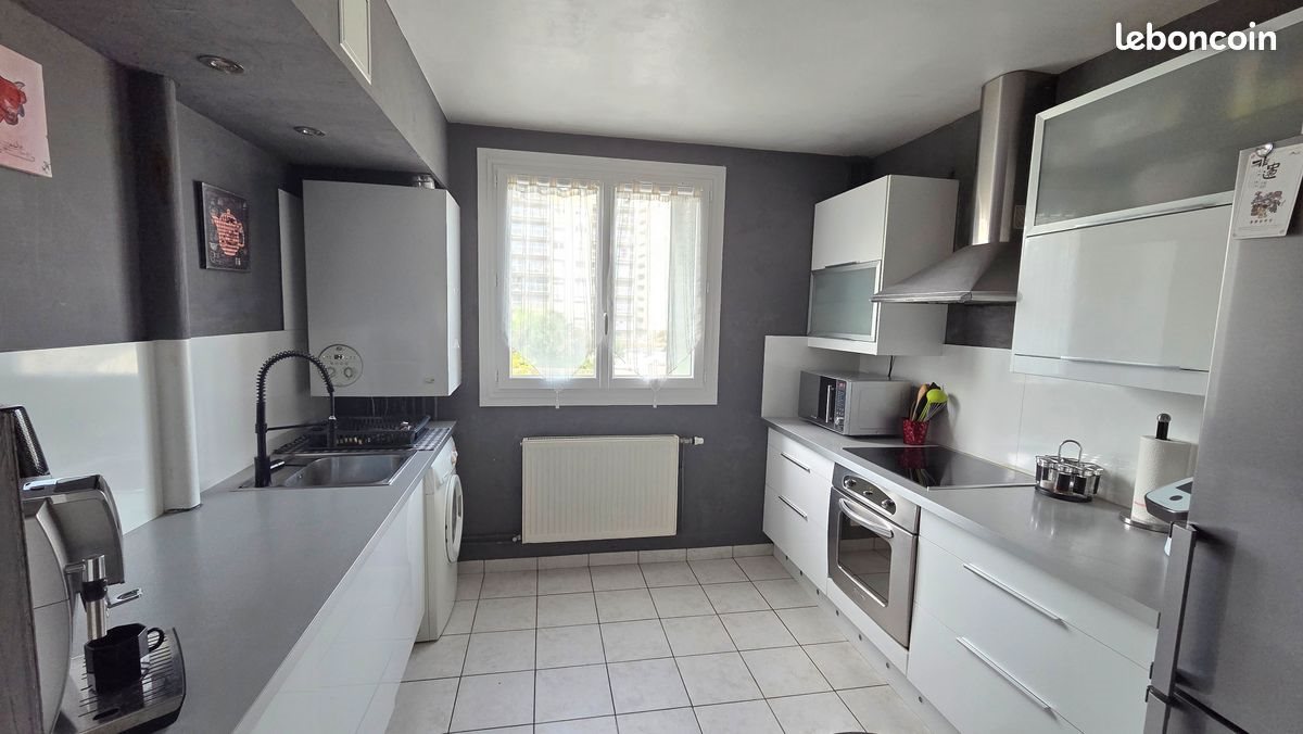 Appartement à vendre, 63m², Bron