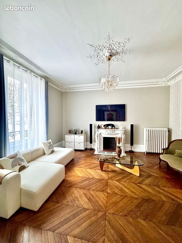 Maison à vendre, 340m², Milly-la-Forêt