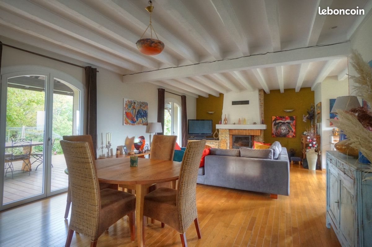 Maison à vendre, 184m², Luzinay