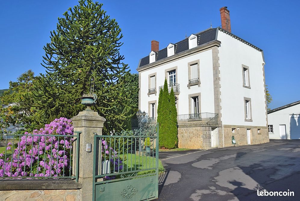 Maison à vendre, 271m², Saint-Sulpice-Laurière