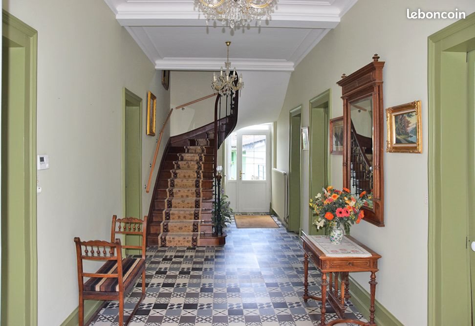 Maison à vendre, 271m², Saint-Sulpice-Laurière