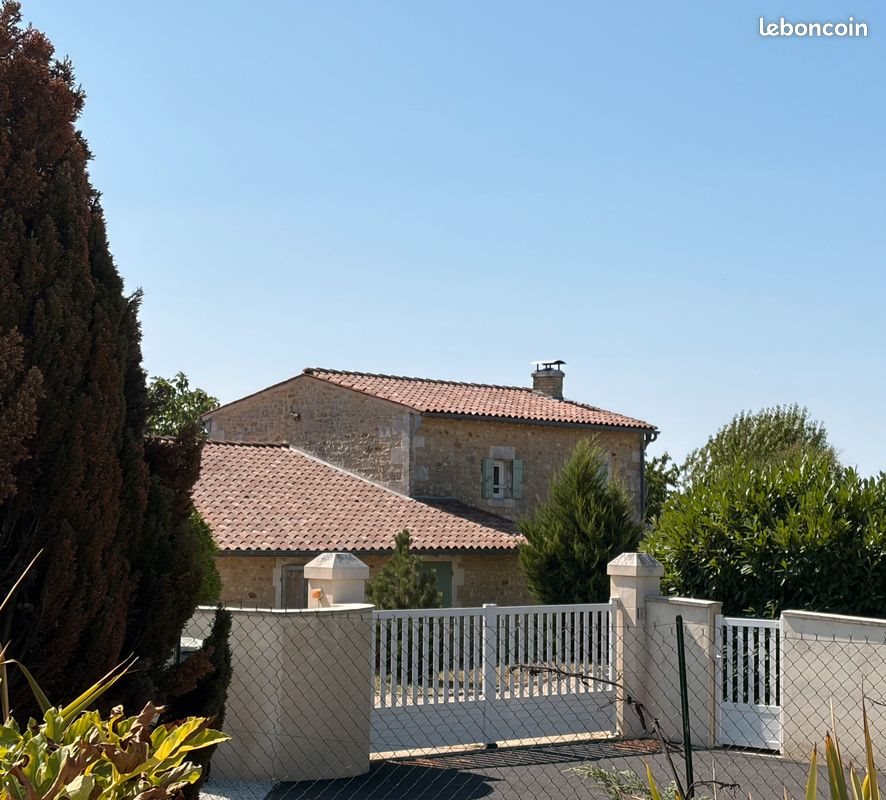 Maison à vendre, 145m², Cravans