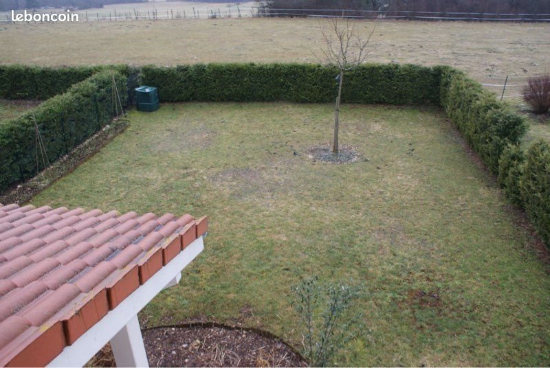 Maison à louer, 85m², Izernore