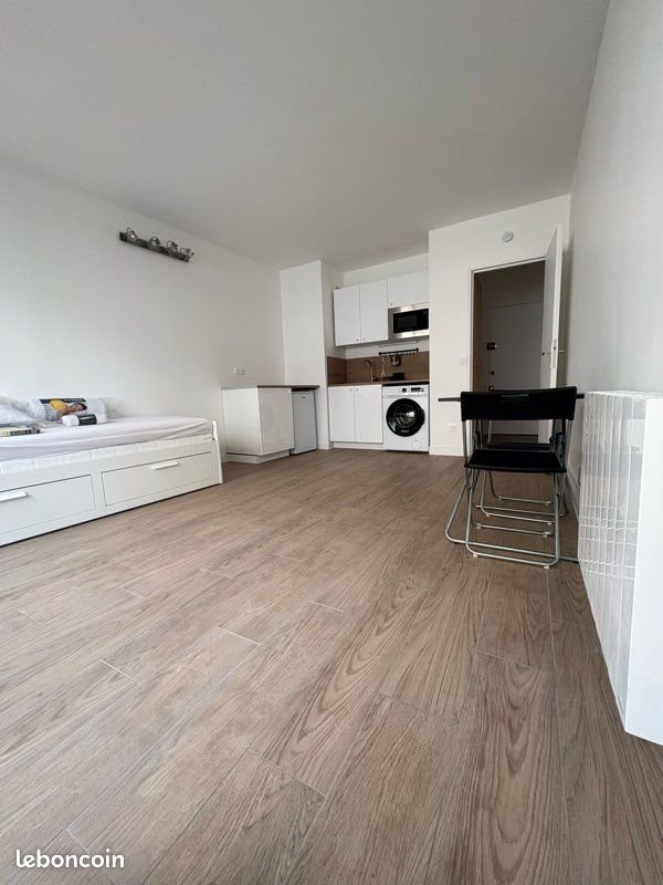 Appartement à louer, 23m², Puteaux