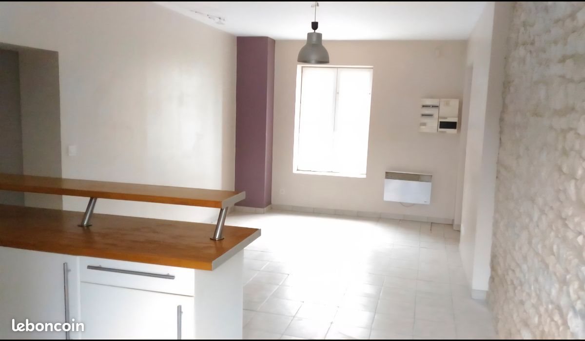 Appartement à louer, 47m², Terminiers