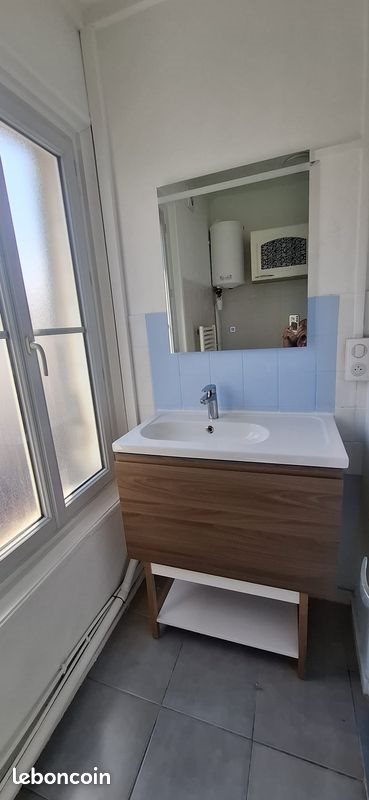 Appartement à louer, 18m², Niort