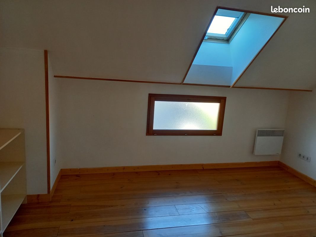 Appartement à louer, 100m², Saint-Erme-Outre-et-Ramecourt