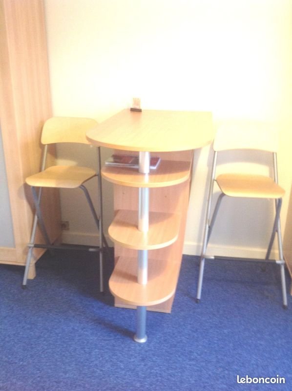 Appartement à louer, 18m², Courbevoie