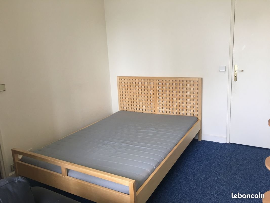 Appartement à louer, 18m², Courbevoie