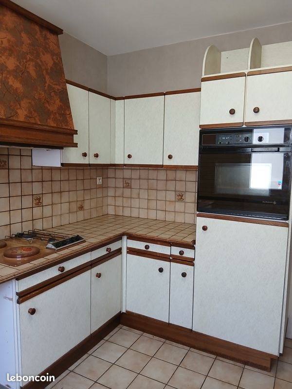 Appartement à louer, 48m², Chapdes-Beaufort