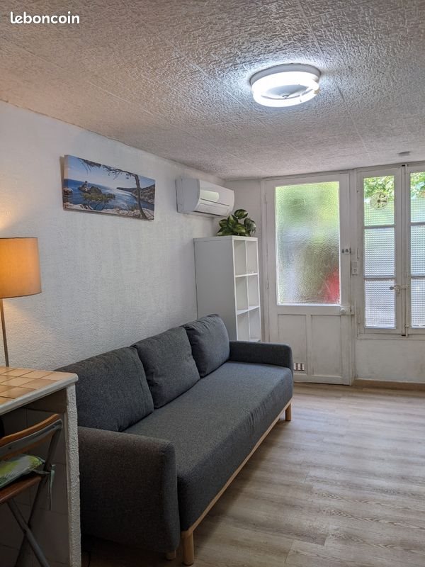 Appartement à louer, 20m², Marseille 8ème