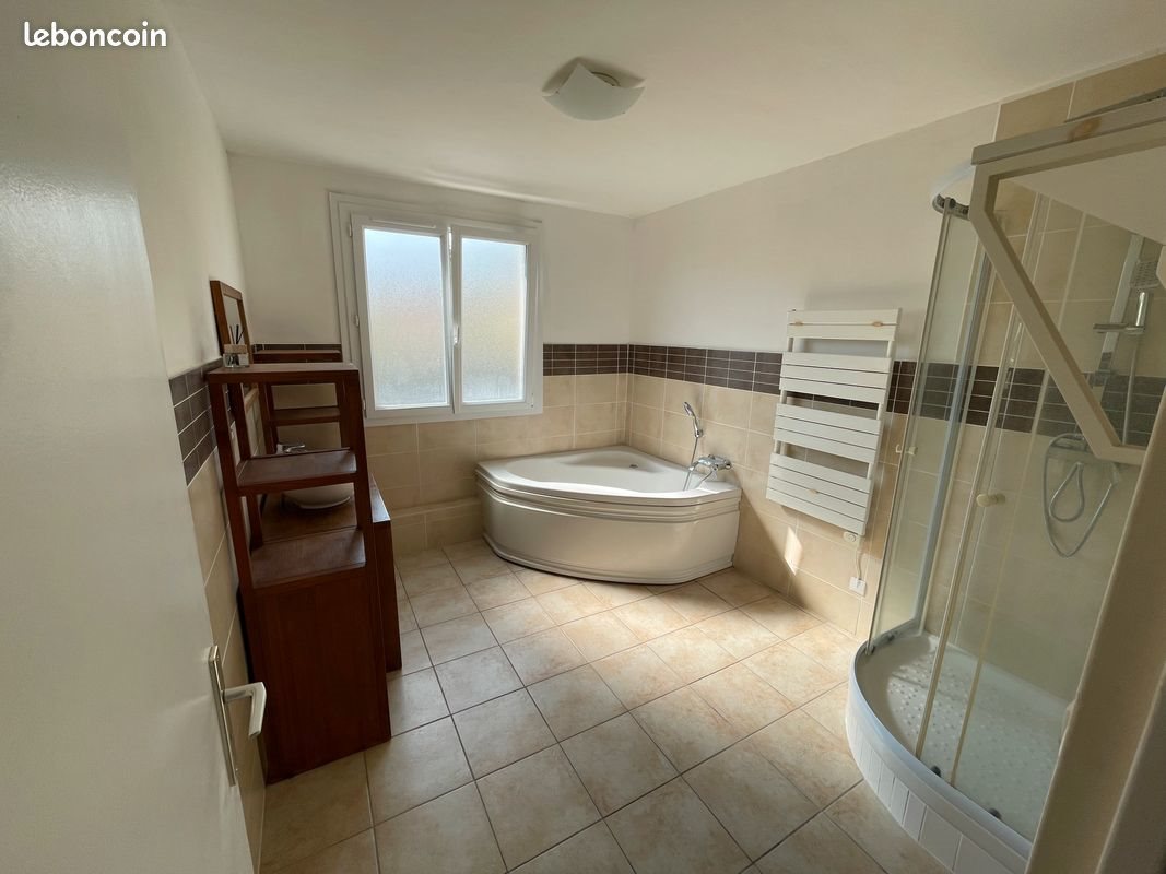 Appartement à louer, 80m², Essômes-sur-Marne